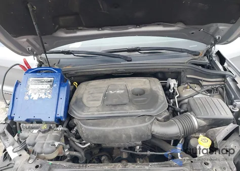 2019 Jeep Grand Cherokee Overland 4X4 z USA, uszkodzony, nr VIN 1C4RJFCG1KC570199